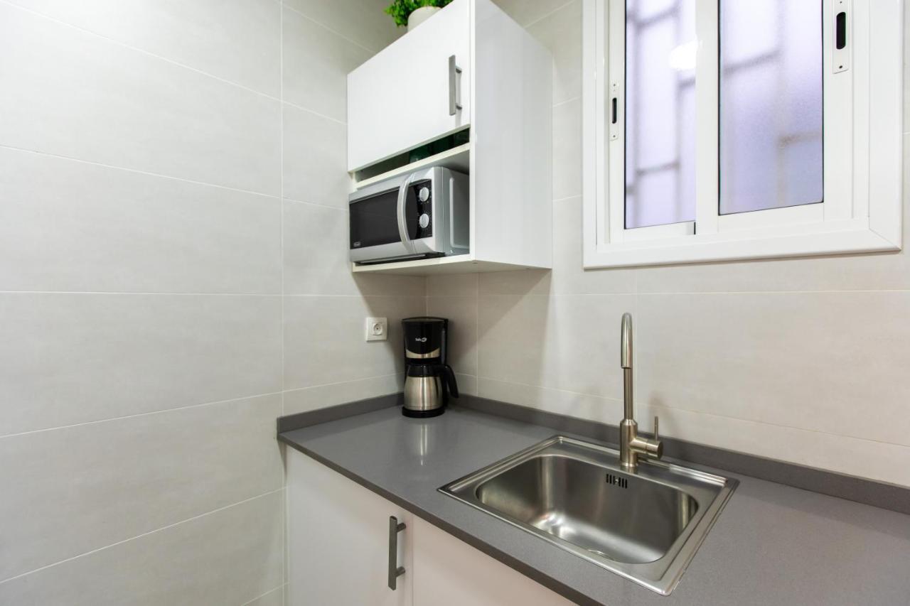 Pere Serafi 2 Bedroom Apartment Barcelona Ngoại thất bức ảnh
