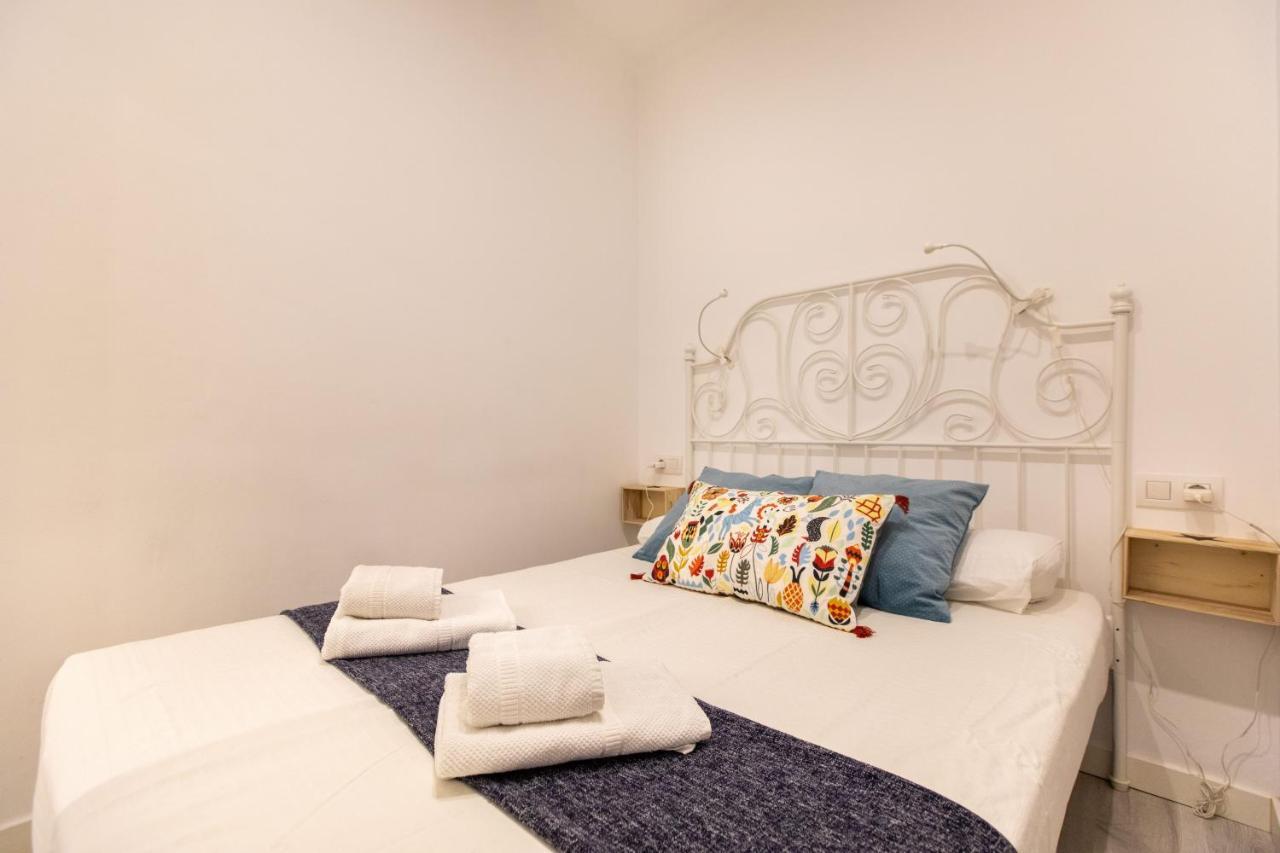 Pere Serafi 2 Bedroom Apartment Barcelona Ngoại thất bức ảnh