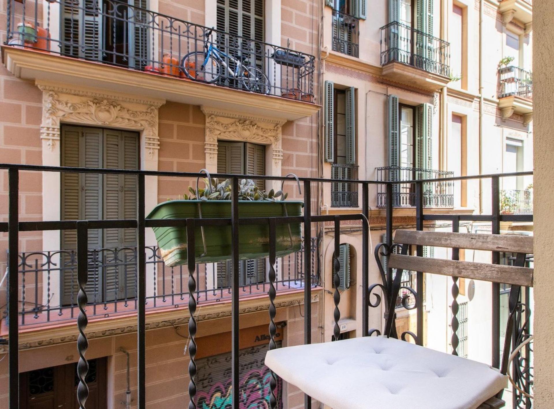 Pere Serafi 2 Bedroom Apartment Barcelona Ngoại thất bức ảnh